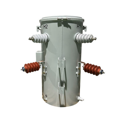 सीएसपी प्रकार एकल चरण पोल घुड़सवार ट्रांसफार्मर तेल डूबा हुआ 4160V से 120V ANSI IEEE मानक